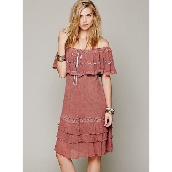 Jen’s Pirate Booty x Free People Mauve Ruffle Hem Off Shoulder Dress